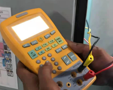 Inatec-825-J Signal calibrator